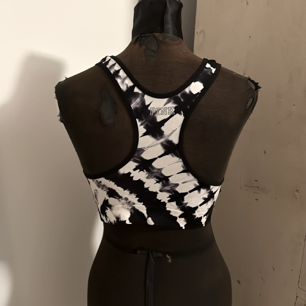 Victoria’s Secret PINK Black and White Tie-Dye Sports Bra - NWOT - Picture 8 of 8